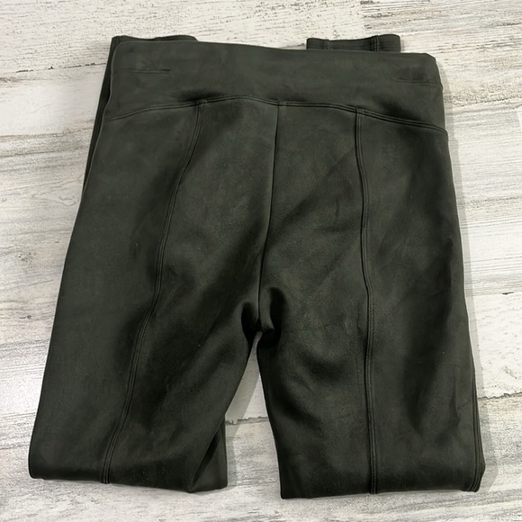 Spanx High Rise Faux Suede Leggings In Olive Green Size M - Picture 4 of 8